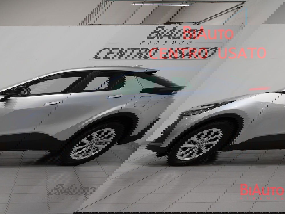 Toyota Toyota C-HR nuova a Firenze (18)