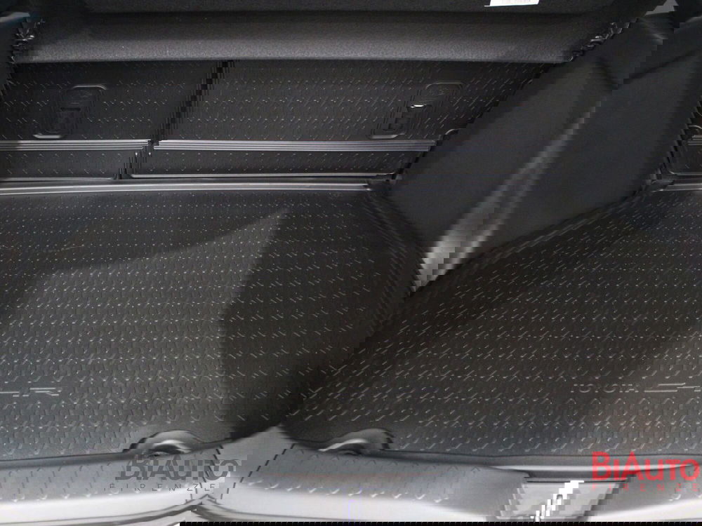 Toyota Toyota C-HR nuova a Firenze (8)