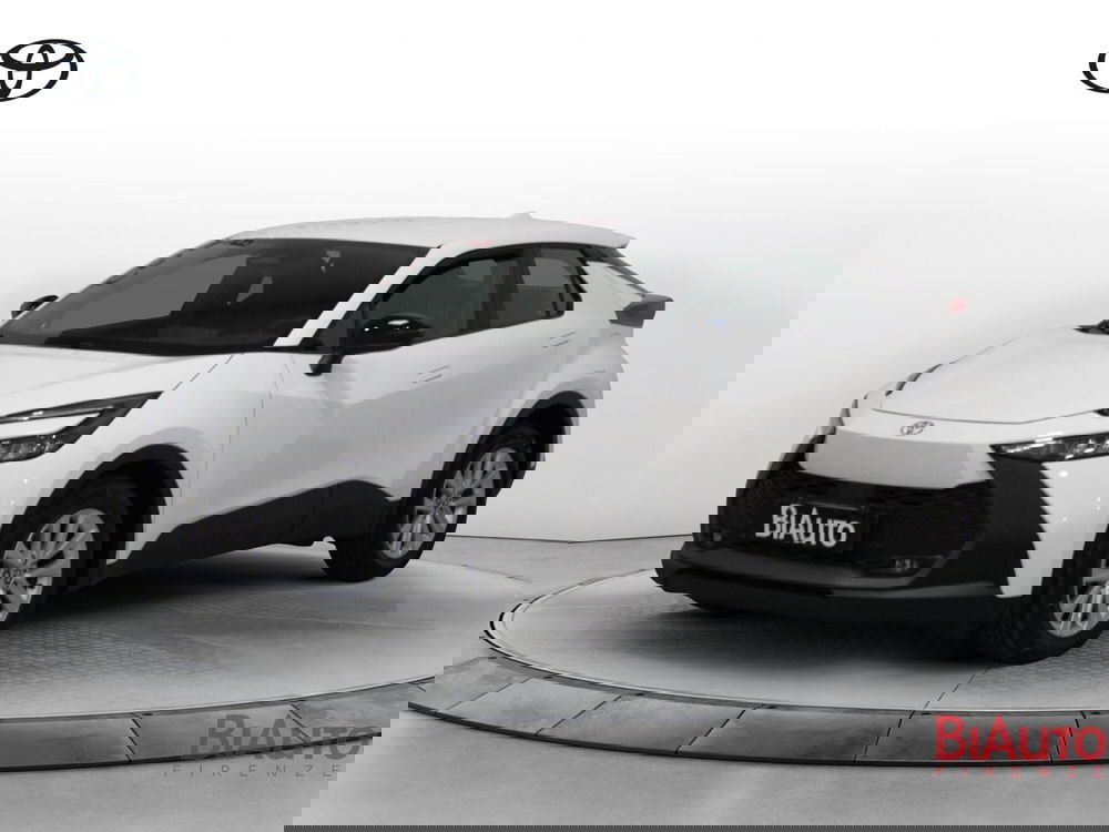 Toyota Toyota C-HR nuova a Firenze