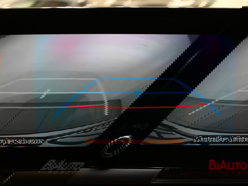 Toyota Toyota C-HR nuova a Firenze (14)