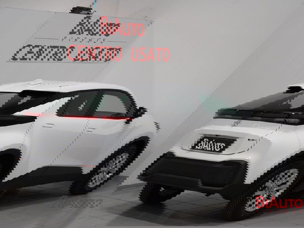 Toyota Toyota C-HR nuova a Firenze (2)