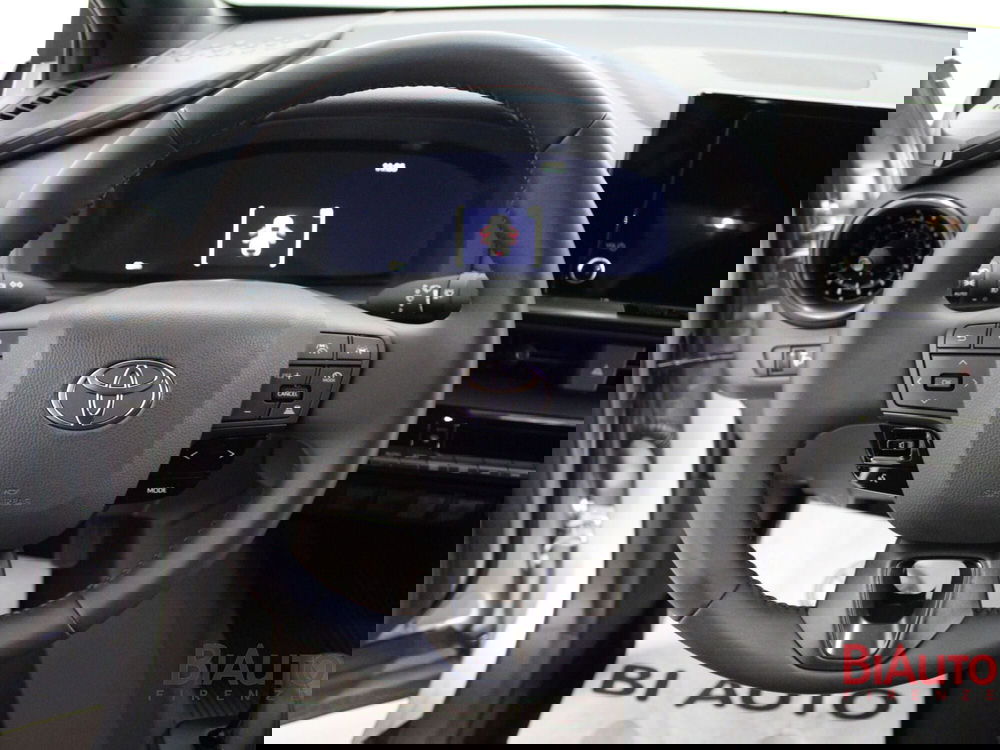 Toyota Toyota C-HR nuova a Firenze (10)