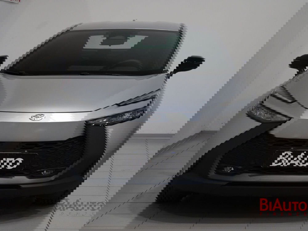 Toyota Toyota C-HR nuova a Firenze (3)