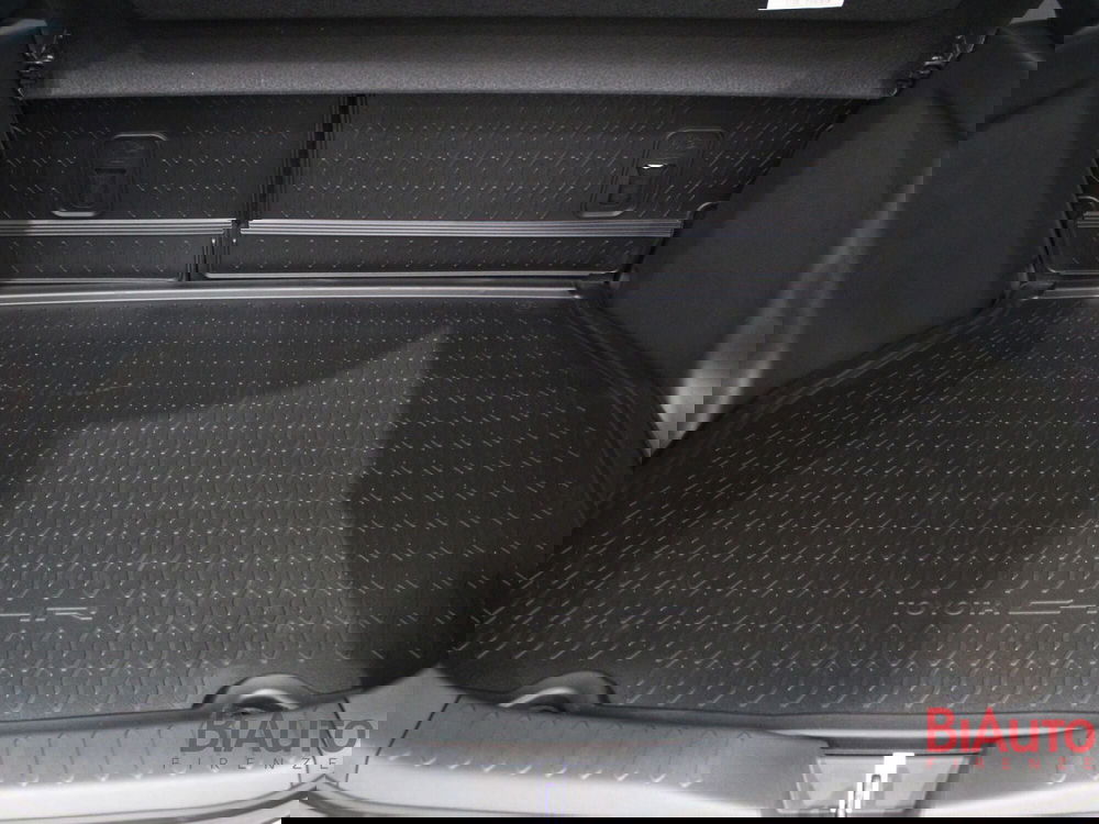 Toyota Toyota C-HR nuova a Firenze (8)