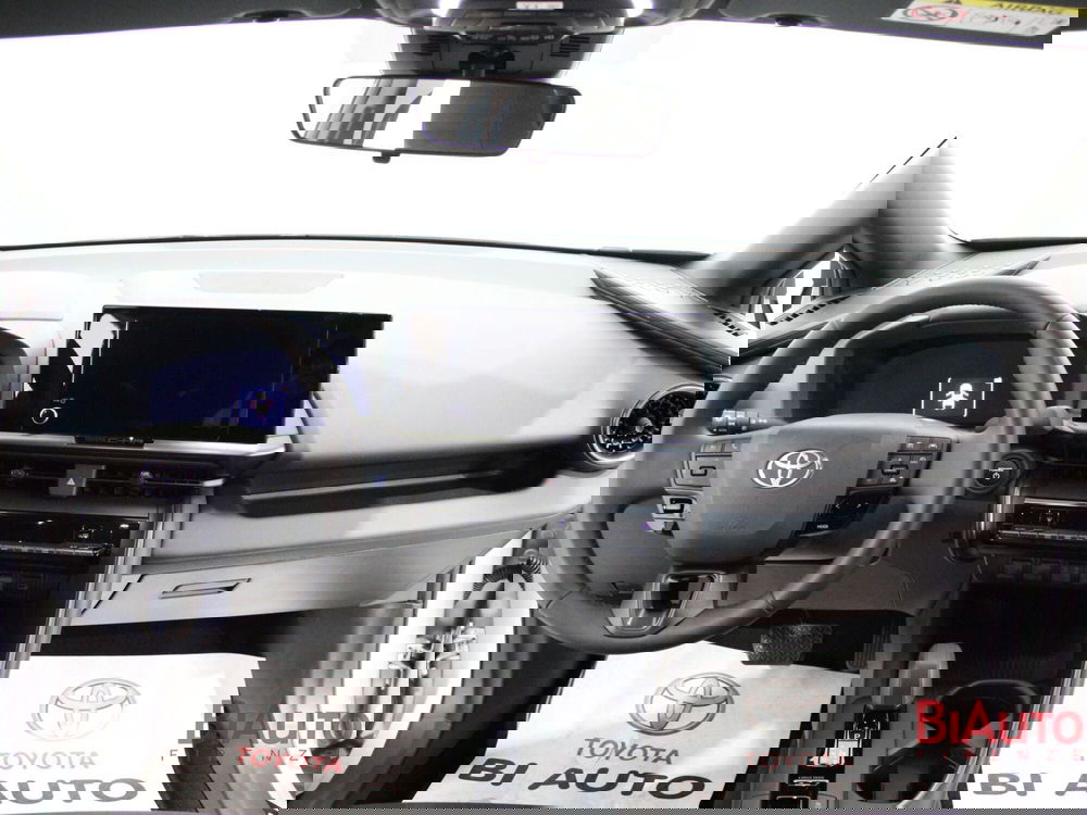 Toyota Toyota C-HR nuova a Firenze (9)