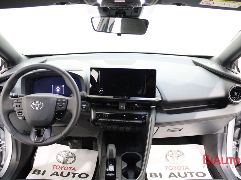 Toyota Toyota C-HR nuova a Firenze (9)