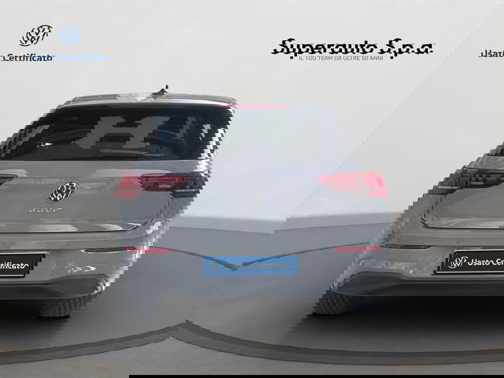 Volkswagen Golf nuova a Padova (5)