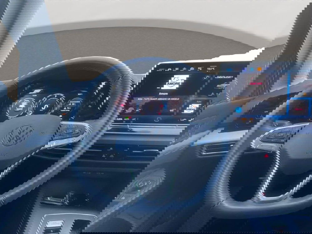 Volkswagen Golf nuova a Padova (8)