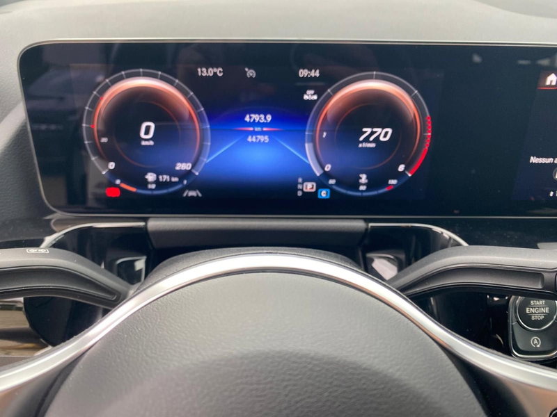 Mercedes-Benz GLA SUV usata a Pescara (15)