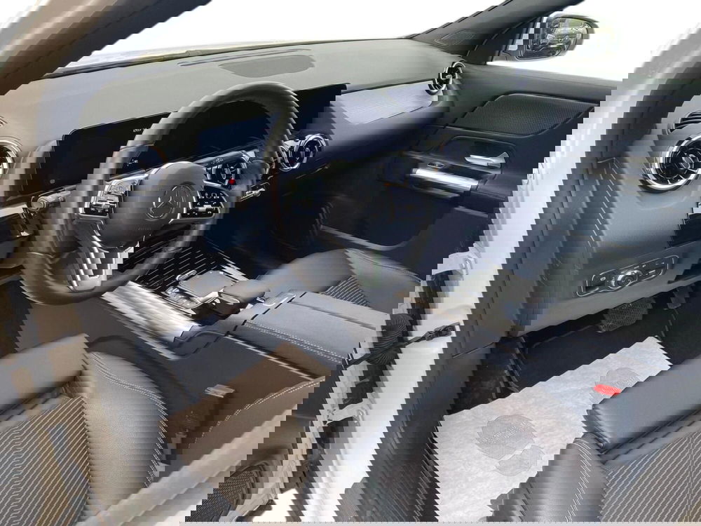 Mercedes-Benz GLA SUV usata a Pescara (8)