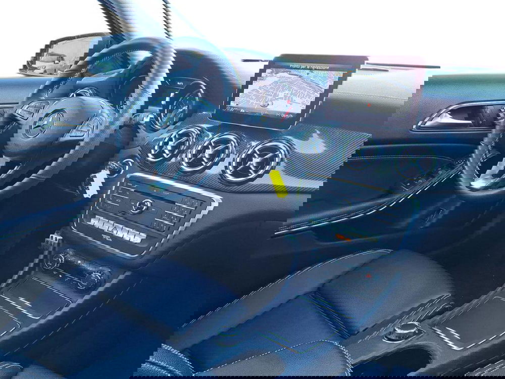 Mercedes-Benz GLA SUV usata a Pescara (14)