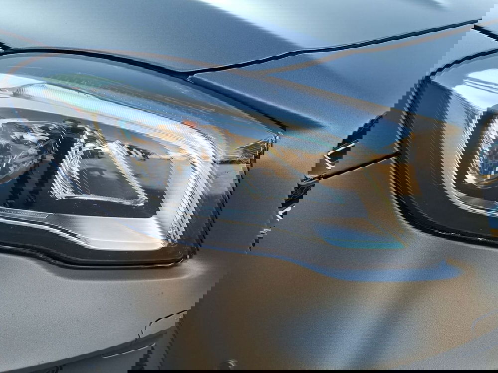 Mercedes-Benz GLA SUV usata a Pescara (8)