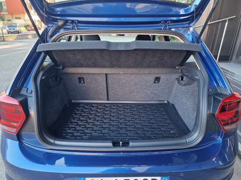 Volkswagen Polo usata a Milano (14)