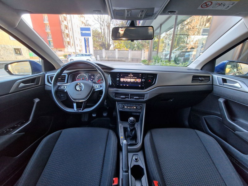 Volkswagen Polo usata a Milano (8)