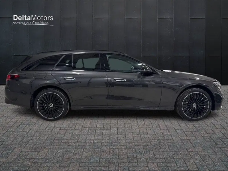 Mercedes-Benz Classe E Station Wagon nuova a Rimini (5)