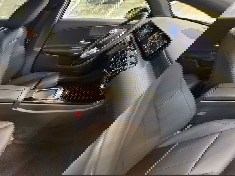 Mercedes-Benz Classe A Sedan nuova a Macerata (14)