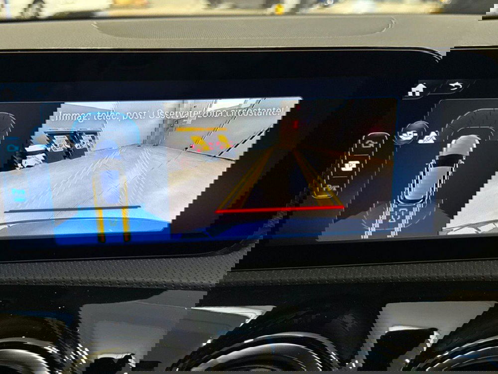 Mercedes-Benz Classe A Sedan nuova a Macerata (19)