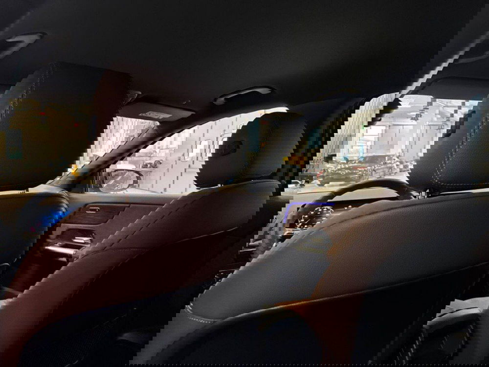 Mercedes-Benz GLA SUV nuova a Macerata (18)