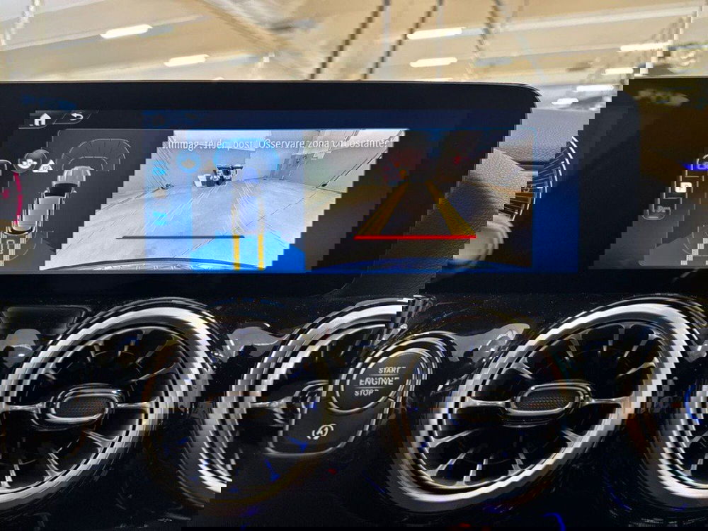 Mercedes-Benz GLA SUV nuova a Macerata (19)