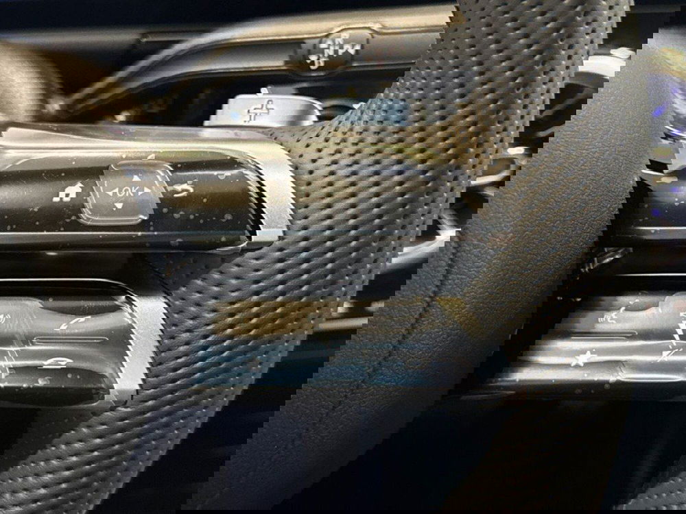 Mercedes-Benz GLA SUV nuova a Macerata (20)