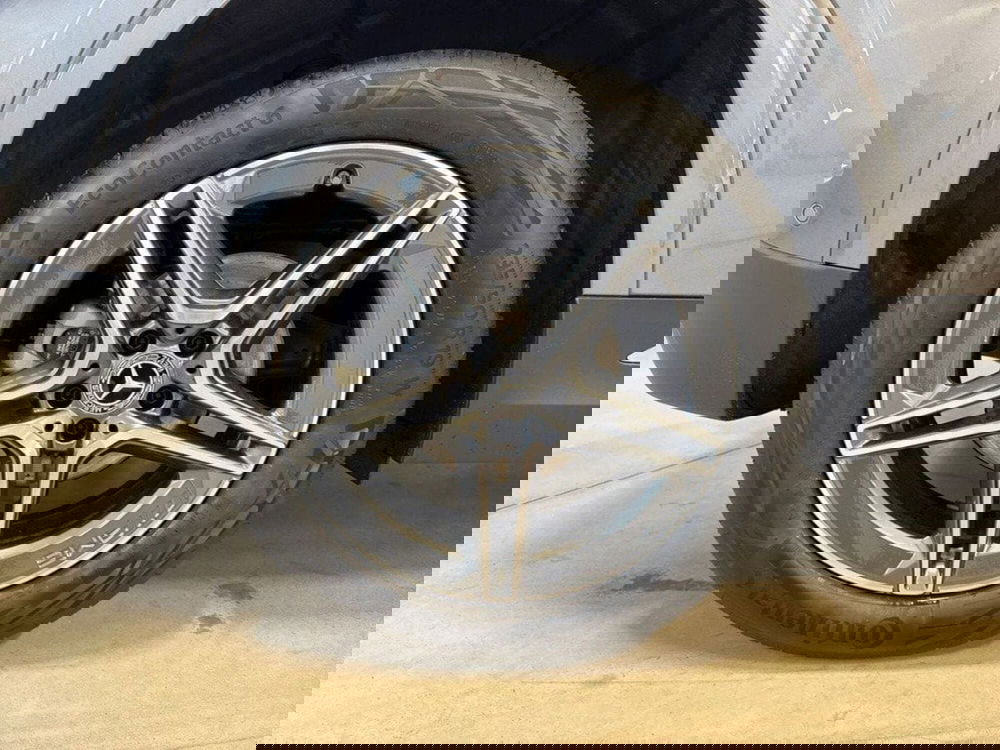 Mercedes-Benz GLA SUV nuova a Macerata (8)