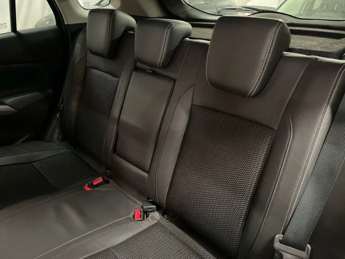 Suzuki S-Cross usata a Macerata (13)