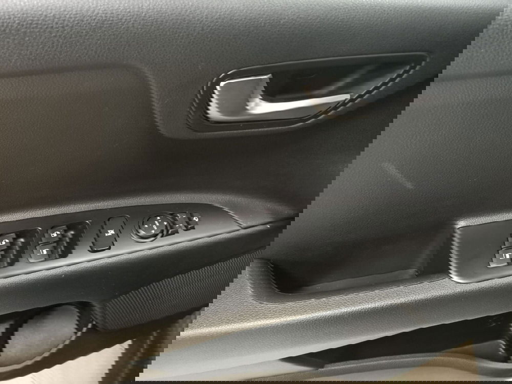 Kia Stonic usata a Torino (7)