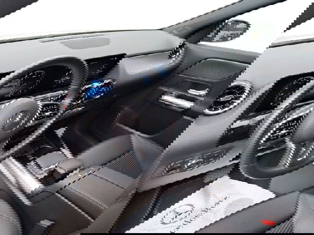 Mercedes-Benz GLA SUV usata a Salerno (11)