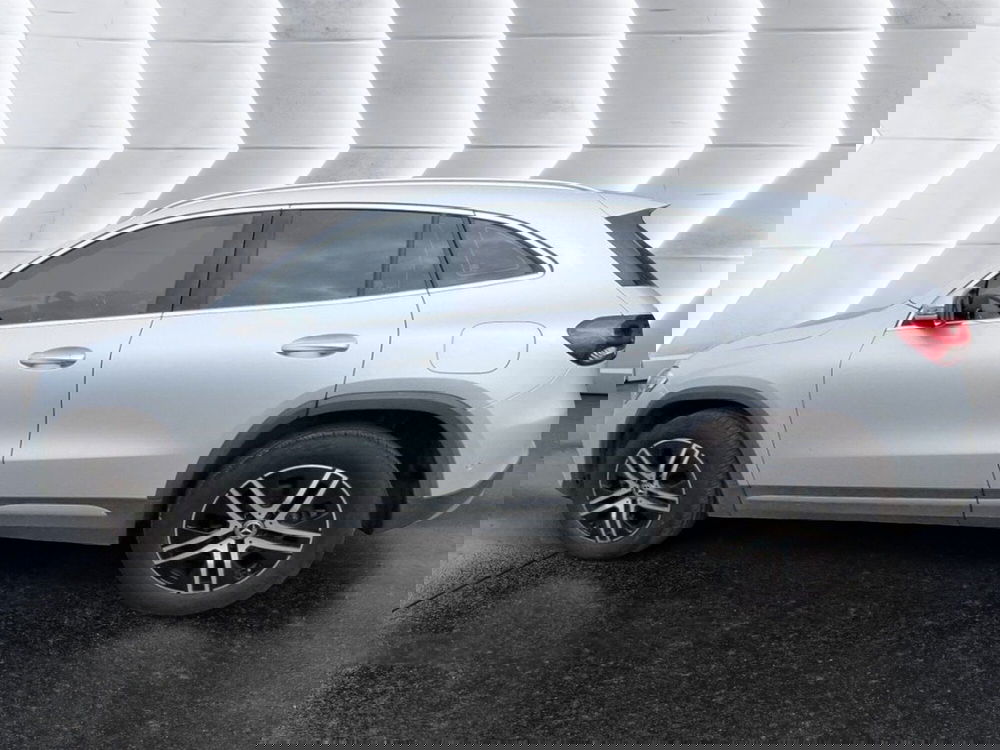 Mercedes-Benz GLA SUV usata a Salerno (8)