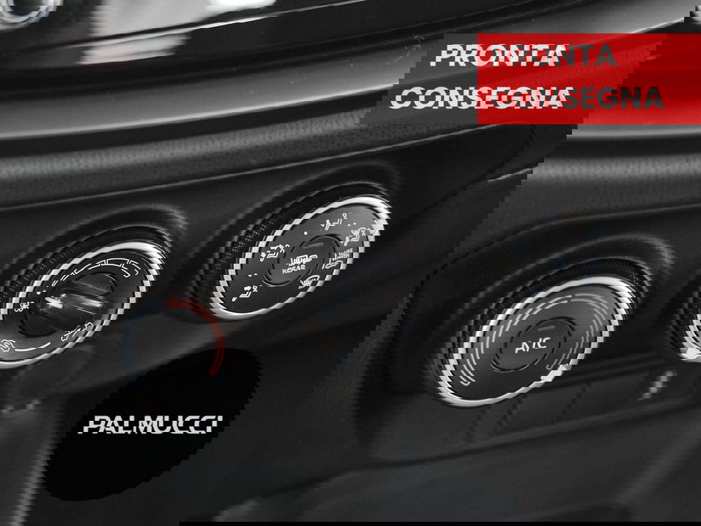 Toyota Aygo X usata a Prato (11)