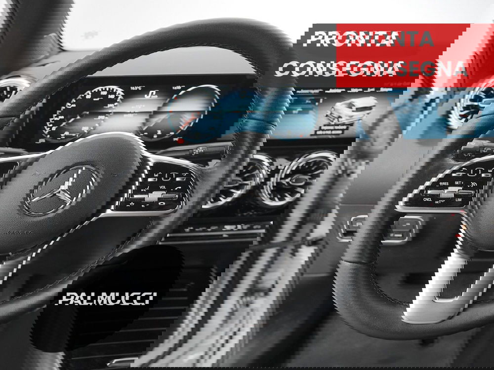 Mercedes-Benz GLA SUV usata a Prato (12)