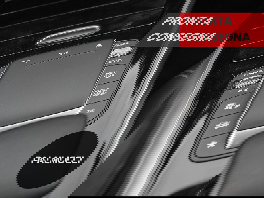 Mercedes-Benz GLA SUV usata a Prato (16)