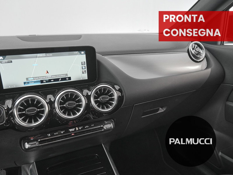 Mercedes-Benz GLA SUV usata a Prato (18)