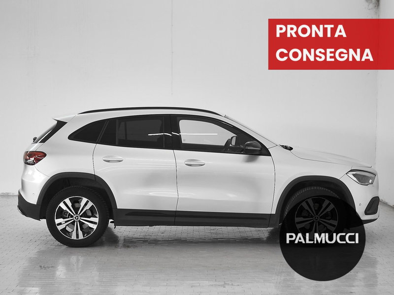 Mercedes-Benz GLA SUV usata a Prato (4)