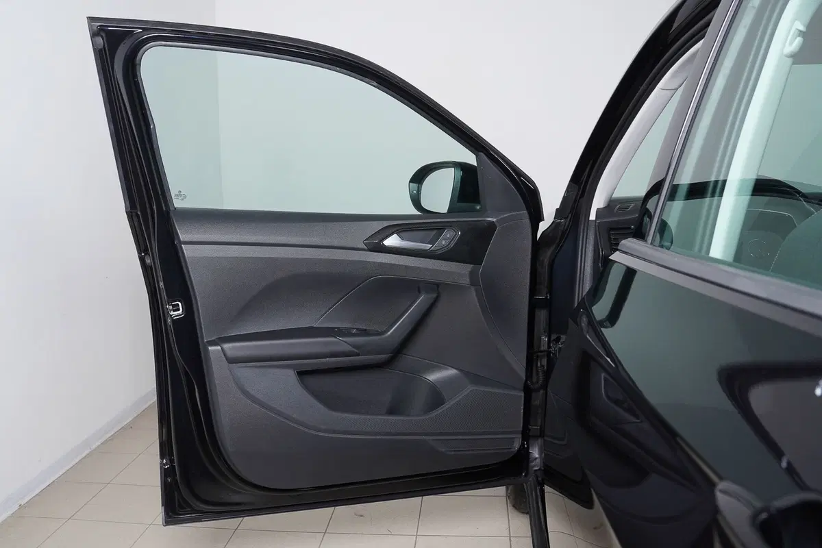 Volkswagen T-Cross usata a Perugia (14)
