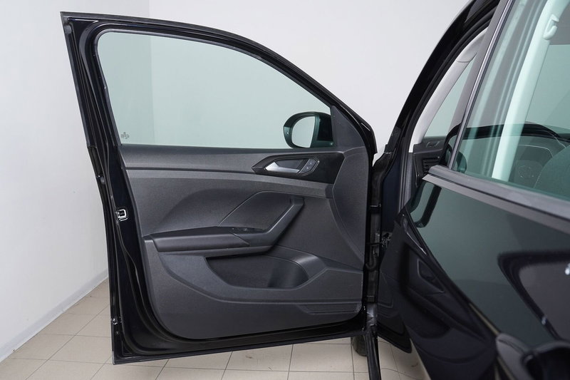 Volkswagen T-Cross usata a Perugia (14)