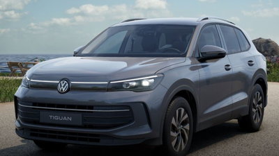 Volkswagen Tiguan 1.5 etsi Edition 130cv dsg nuova a Pratola Serra