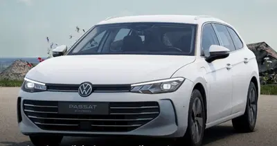 Volkswagen Passat 1.5 tsi ehybrid Business 204cv dsg nuova a Pratola Serra