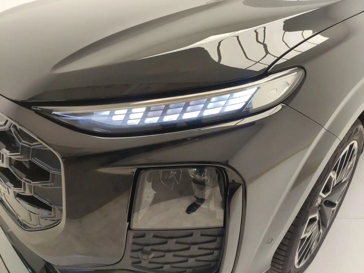 Audi Q3 Sportback nuova a Avellino (12)