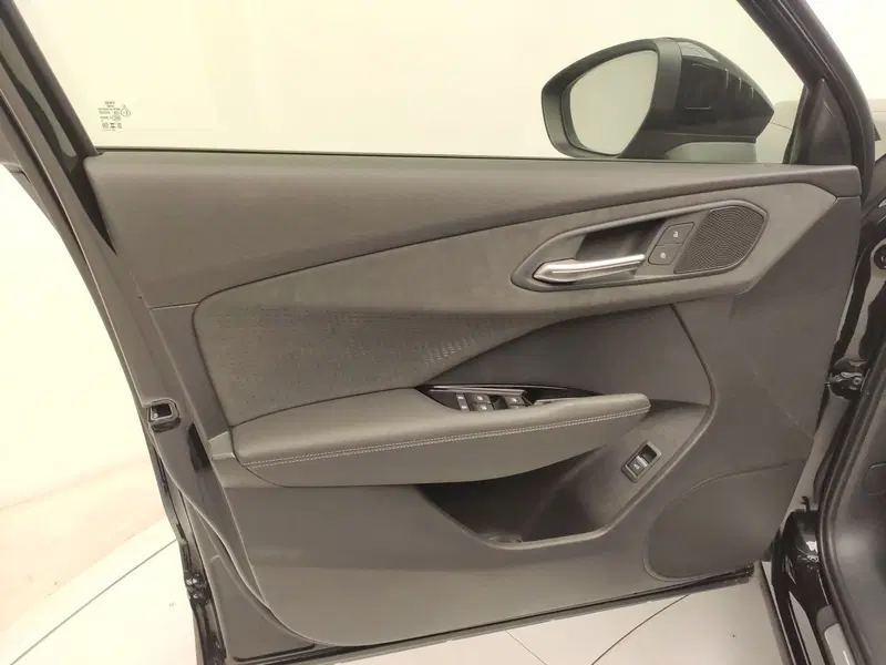 Audi Q3 Sportback nuova a Avellino (18)