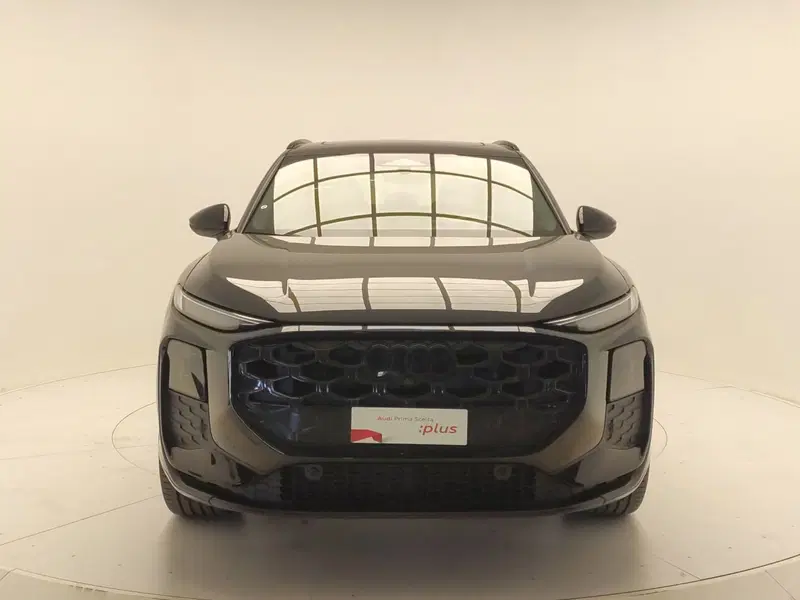 Audi Q3 Sportback nuova a Avellino (2)