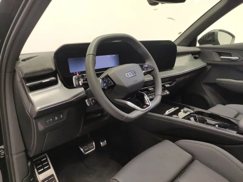Audi Q3 Sportback nuova a Avellino (20)