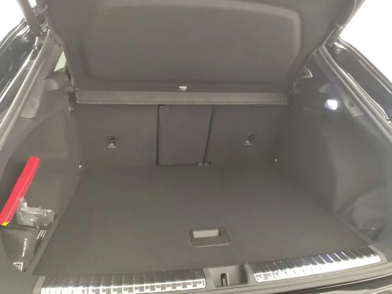 Audi Q3 Sportback nuova a Avellino (8)