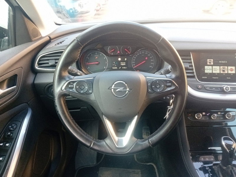 Opel Grandland X usata a Pordenone (11)