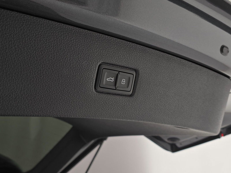 Audi Q7 usata a Alessandria (12)