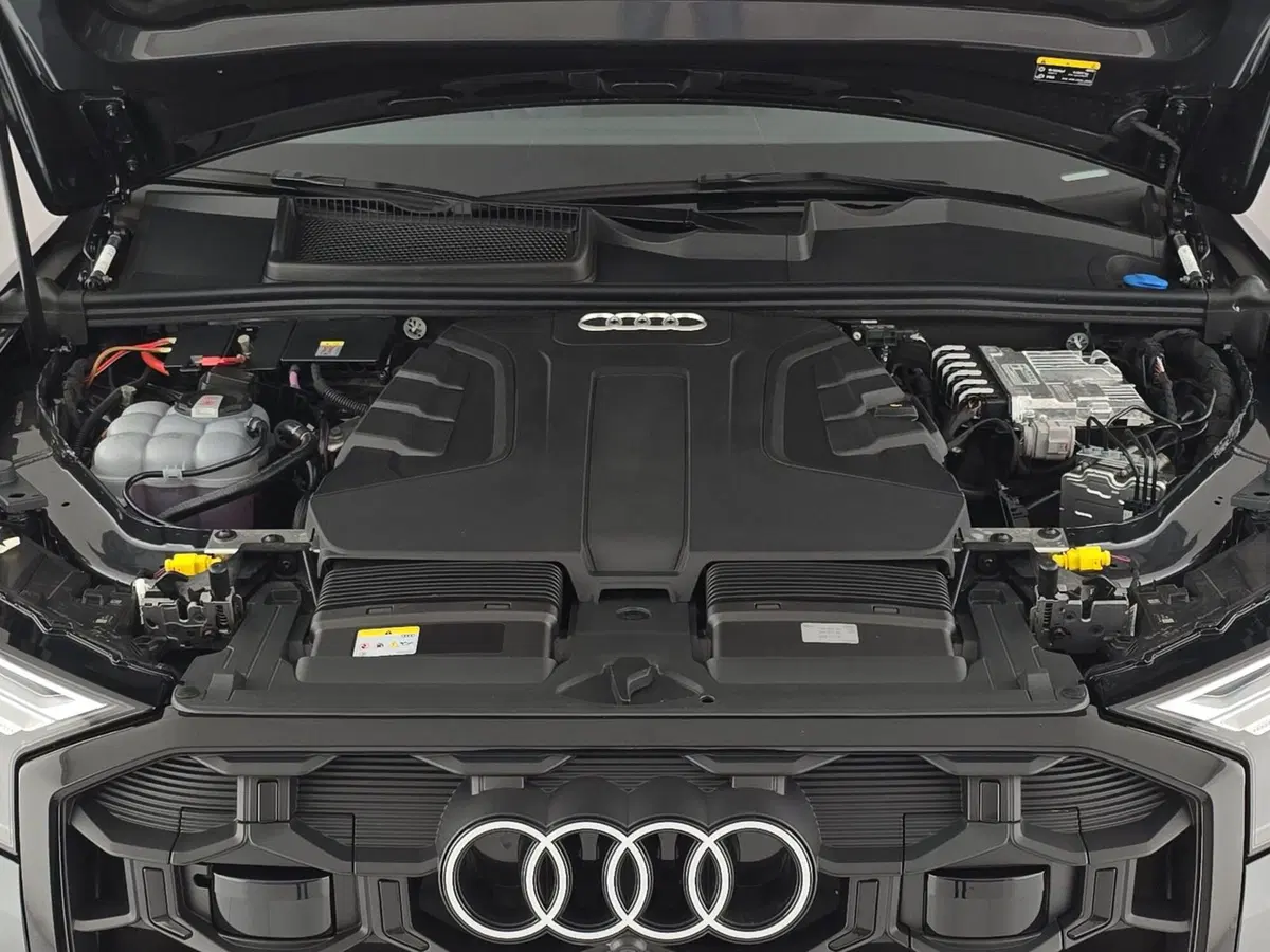 Audi Q7 usata a Alessandria (8)