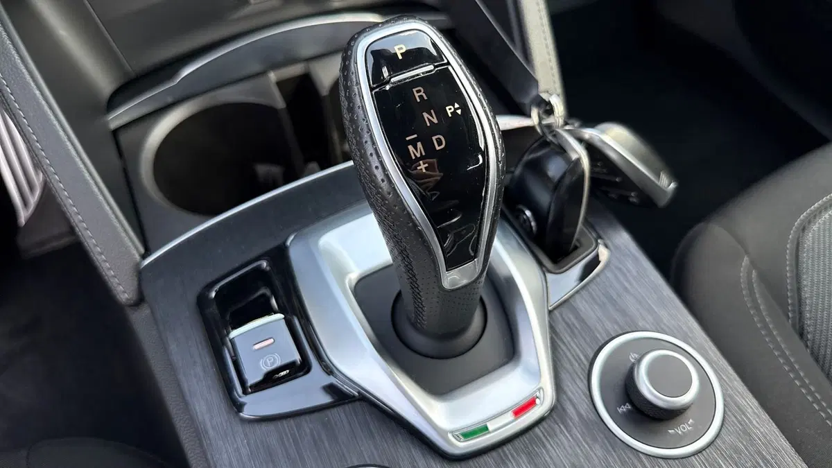 Alfa Romeo Stelvio usata a Treviso (12)
