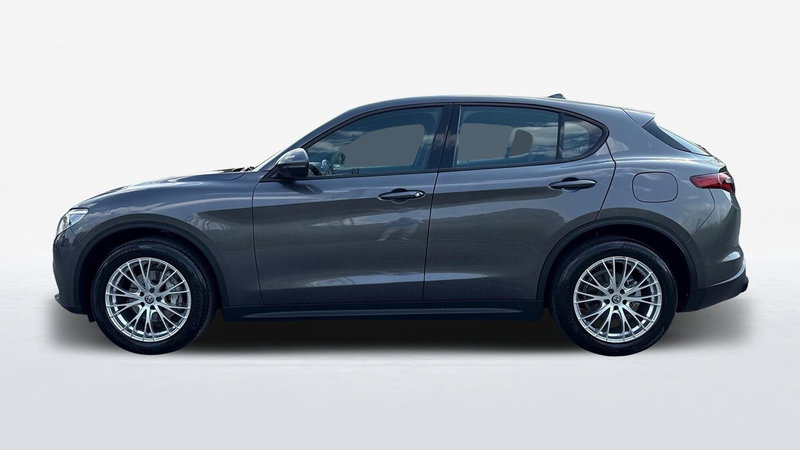 Alfa Romeo Stelvio usata a Treviso (2)