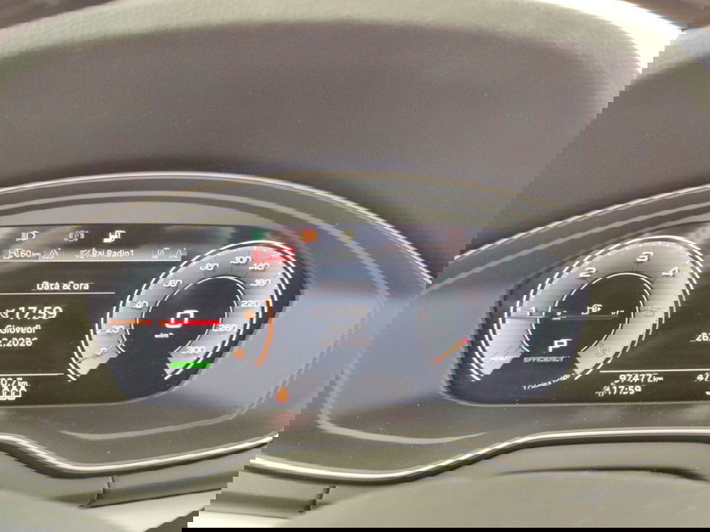 Audi Q5 usata a Massa-Carrara (16)