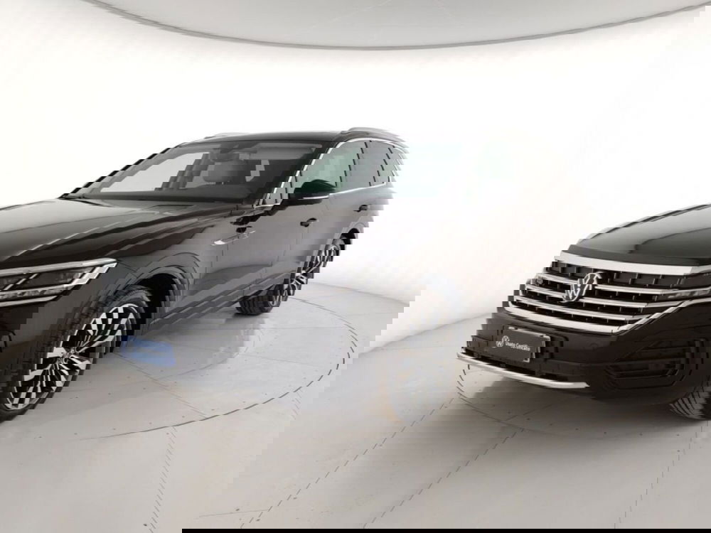 Volkswagen Touareg usata a Massa-Carrara